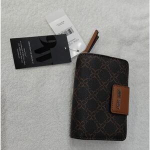 NWT Nine West womens wallet brown logo shantel style